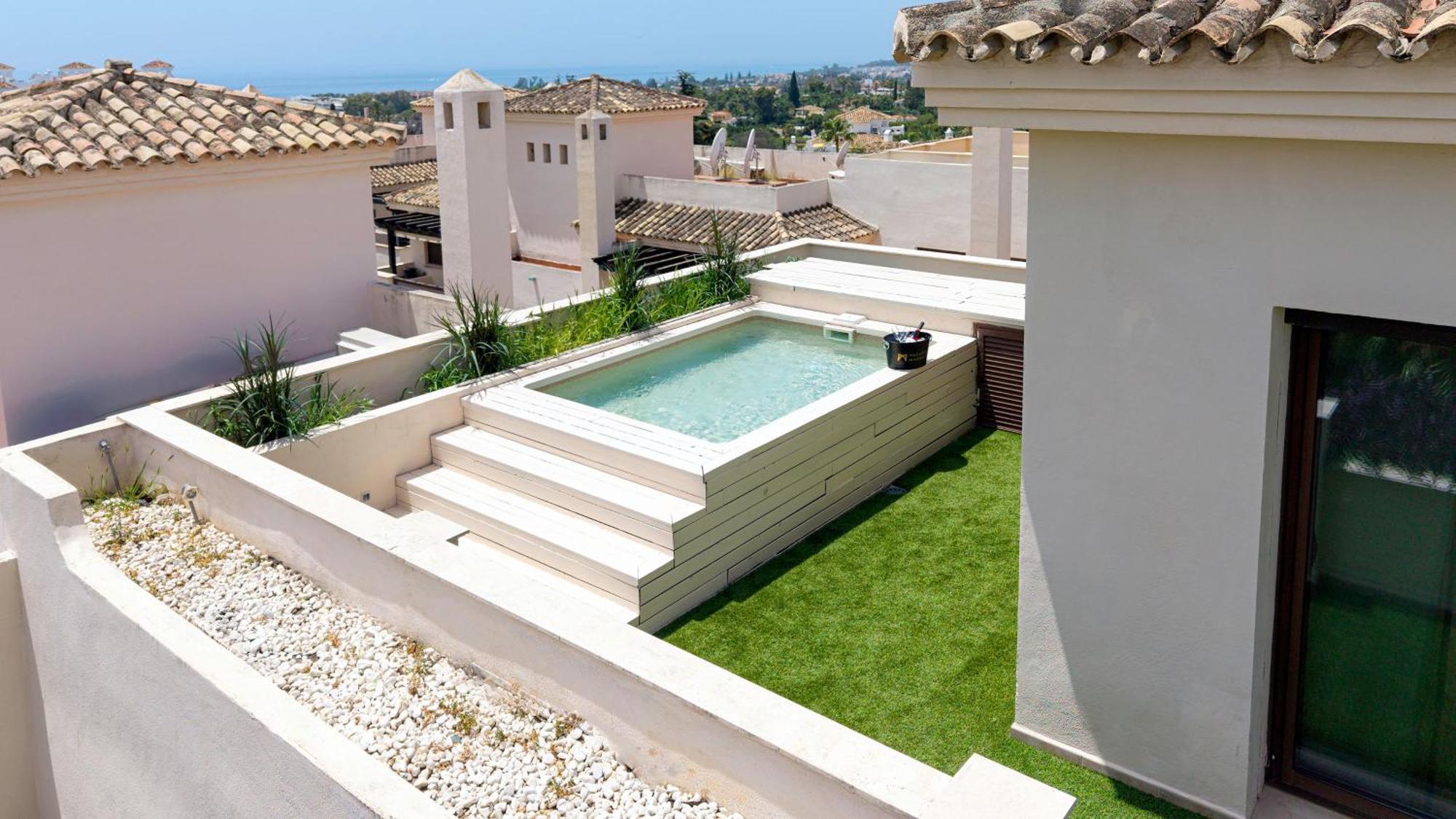 Lägenhet Vacation I Private Heated Swimming Pool, Walking Distance To Puerto Banus, Security 24-7, Bbq, Wifi Marbella